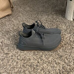 Women's Black Athletic Shoes